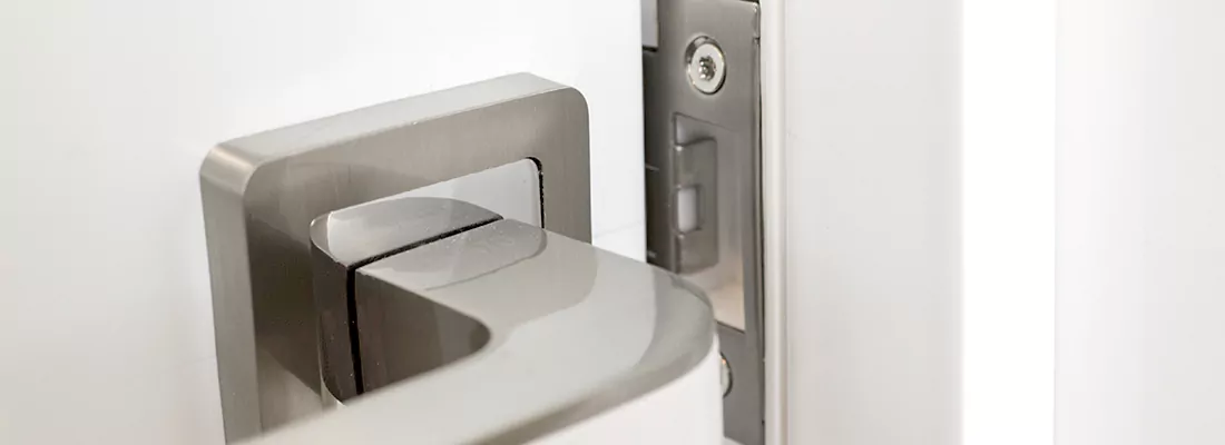 Seamless Integration of Magnetic Locks with Access Control Systems in Holiday, FL